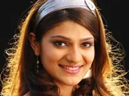 Siya to undergo a plastic surgery