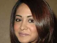 Parminder Nagra weds and is expecting