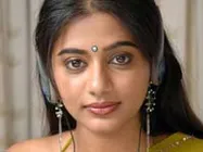 Priyamani's rain dance to seduce Nitin