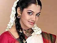 Sandhya to add spice to Aptharakshaka