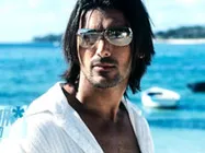 John Abraham eyes Malayalam movies