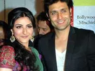 Soha shoots an intimate scene with Shiney