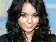 Vanessa Hudgens' nude photos leaked