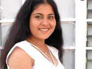 Manasa Tulli Padake, a triangular love story 