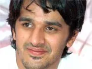 Dharma Keerthiraj turns hero in Olave Vismaya