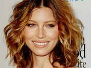 Jessica Biel to star in Fucking Engaged