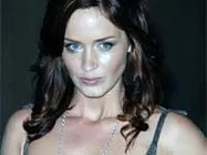 Emily Blunt love to play Ukulele