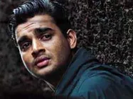 Vivek gives Freedom to Madhavan