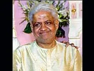 Pyarelal felicitated by Malwa Rangmanch Samiti