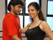 Mundhinam Paartheney- Review