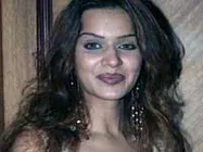 Aashka Goradia all set to make stage debut