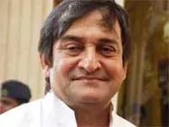 Mahesh Manjrekar turns rapper