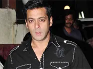 Salman enjoys monopoly on Eid weekend