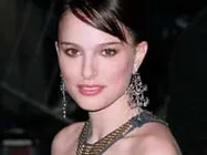 Natalie Portman engages in gratuitous nudity