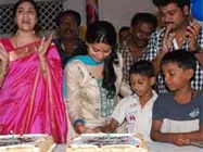 Sneha celebrates her 29th birthday at Balavihar