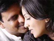 Dus Tola Review - Lacks glitz and sparkle