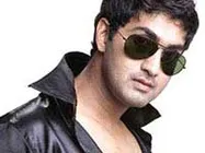 Harish Raj files a complaint against Gun producer