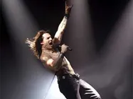 Tom Cruise sports long hair in 'Rock of Ages'