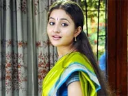 Bhama replaces Sanusha in Ganesh's Shyloo