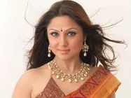 Priyanka Upendra turns Maharashtrian wife!