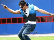 Allu Arjun hurts his back on Julayi sets