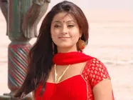 Sneha signs Prakash Raj's Un Samayal Arayil