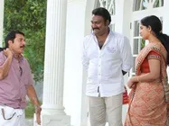 Bavuttiyude Namathil Movie Review - A feel good movie!