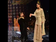 When Prateik Went Down On Knees For Issaq Co-Star Amyra