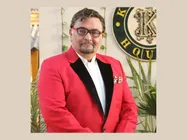 Rishi Kapoor To Be A Villain Again