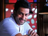 Prithviraj In Hindi Remake Of Koodevide!