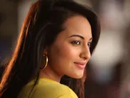 Sonakshi Sinha Wants To Act With Tom Cruise!