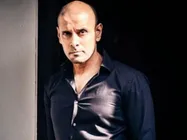 Chiyaan Vikram Is The Greatest Human Being!