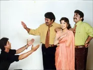 10 Rare, Old & Unseen Pics Of Shahrukh Khan And Juhi Chawla