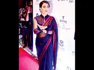 AWKWARD! When A Fan Asked Kajol If She Can Speak English & Left Her Shocked! 