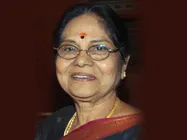 Leelavathi Recalls Old Memories Of Parvathamma And Breaks Down Into Tears