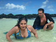 SHE IS DAMN ANGRY! Zareen Khan: I Hope I Never See The Aksar 2 Makers In My Life Again