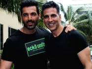 Akshay Kumar's Reaction After John Abraham Texted Him To Congratulate On 'Mission Mangal' Success
