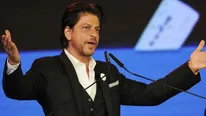 KIFF 2019: Shah Rukh Khan Leaves His On-screen Mom Rakhee All Emotional! Watch Video