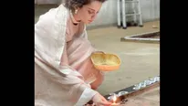Kangana Ranaut Offers Her Prayers And Lights Diyas At A Temple, Says 'It Dazzled Me' 