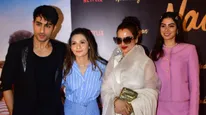 Nadaaniyan: Ibrahim Ali Khan Touches Rekha's Feet To Seek Blessings During His Debut Film's Premiere; Watch