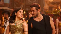 Netizens Hail Salman Khan's New Track Naache From Sikander; Calls It 'Perfect Chartbuster'