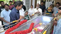 Bharathiraja Death: CM C. Joseph Vijay, Suriya, Sivakumar, Ilaiyaraaja And Others Pay Last Respects