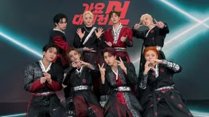 Stray Kids The Dominate Experience Box Office Collection India Tops In Us Creates Huge Record