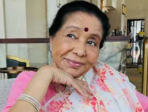 अचानक बिगड़ी आशा भोसले की तबीयत, पड़ा दिल का दौरा, जानें कैसी है अब हालत...