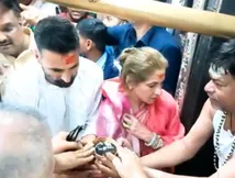 सास संग महाकाल मंदिर पहुंचे अक्षय कुमार, दामाद के लिए डिंपल कपाड़िया ने मांगी दिल से ये दुआ