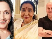 हेमा मालिनी से लेकर अनुपम खेर तक..., इन सेलेब्स ने Asha Bhosle को दी श्रद्धांजलि, बताया इंडस्ट्री का 'बड़ा लॉस'