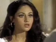 नहीं थी वैनिटी.. पीरिडयड्स में झाड़ियों के पीछे...  शूटिंग सेट पर हसीना की हालत खराब