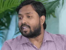 खान सर ने सरेआम किया सरेंडर, जाने कोचिंग सेंटर के बाहर फायरिंग के बाद क्यों उठाया ये कदम 