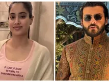 जान्हवी कपूर ने सरेआम टी-शर्ट पर फ्लॉन्ट किया बॉयफ्रेंड का नाम, नेताओं के खानदान बनेगी बहू?