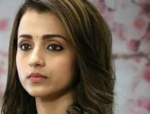 CM की गर्लफ्रेंड के साथ घिनौनी हरकत, बुरी तरह भड़की तृषा कृष्णन बोलीं- पहले सूंघो और फिर... 